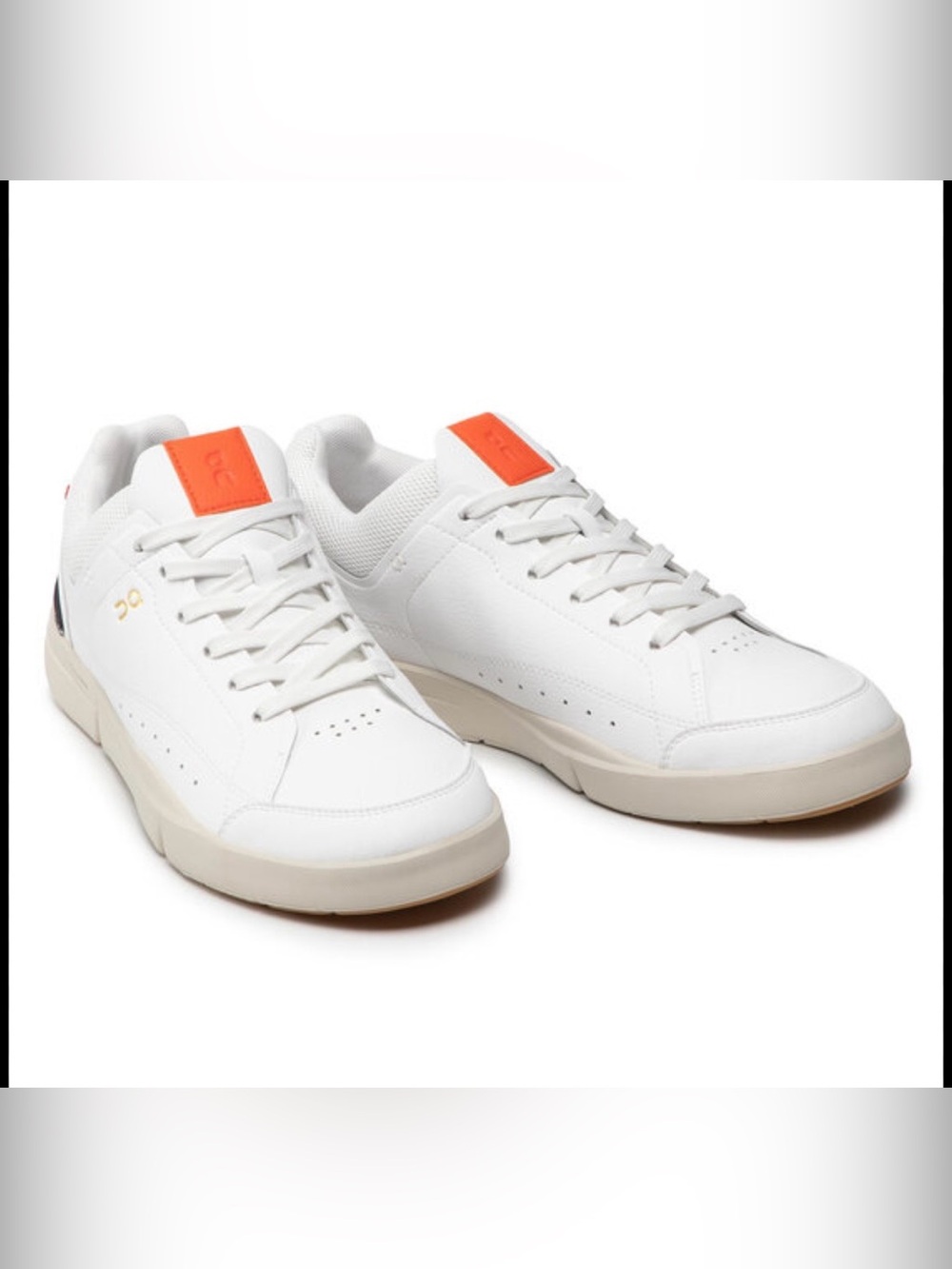 On Running The Roger Centre Court Women’s 
Sneakers Size: 8